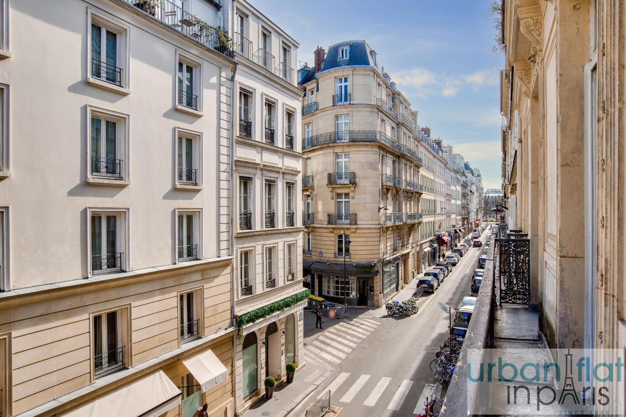 Urban Flat 197 - Saint Honore Champs Elysees Parijs