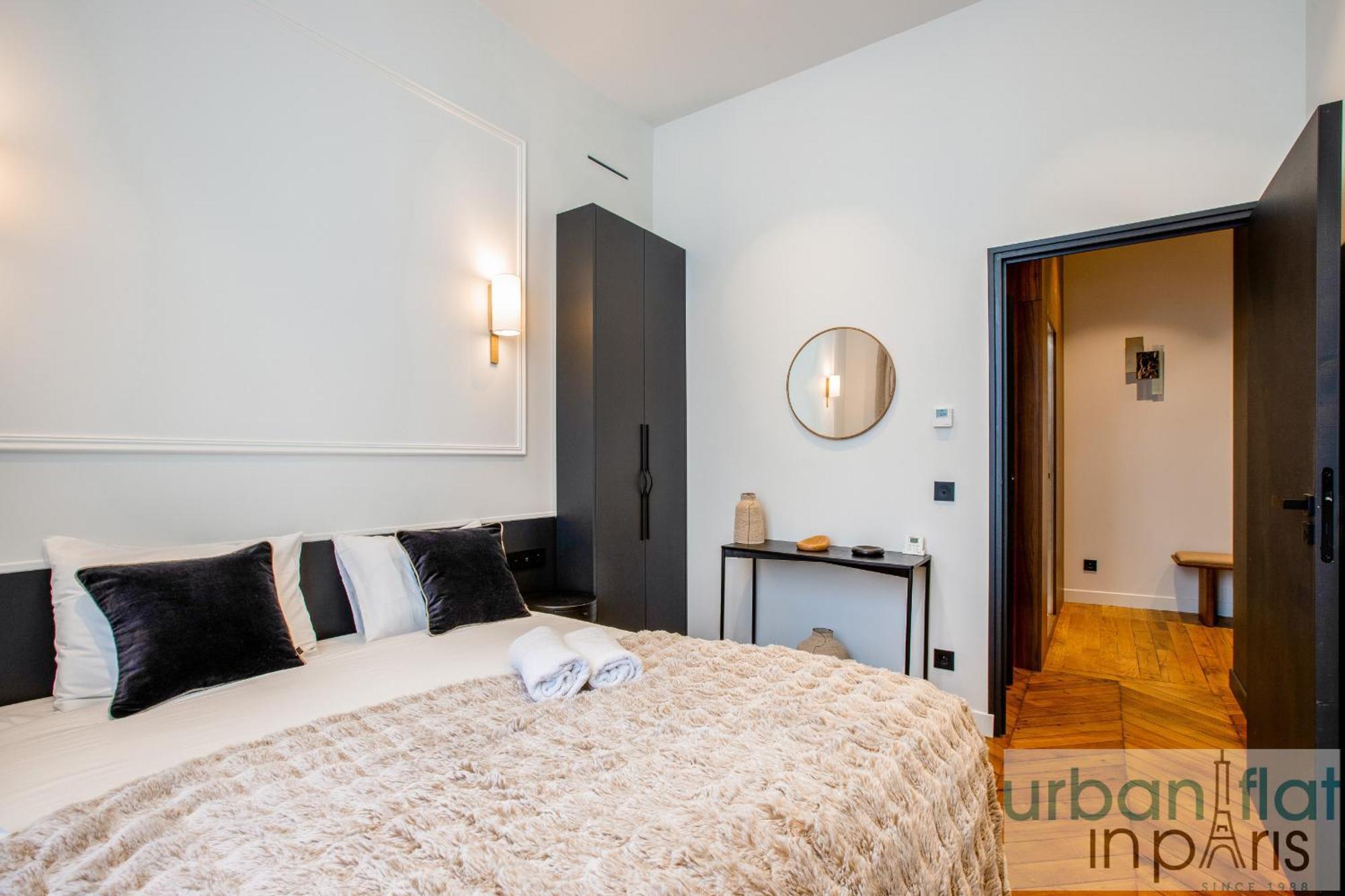Urban Flat 197 - Saint Honore Champs Elysees Parijs